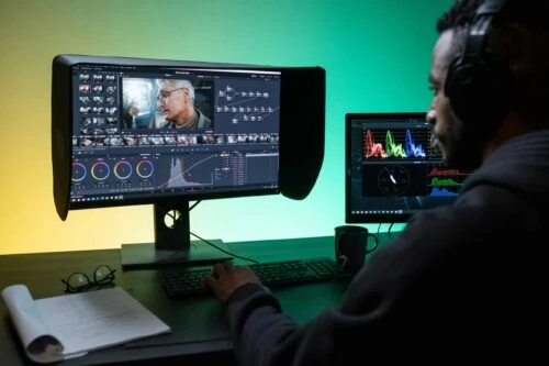 Guide to Video Editor Jobs: A Comprehensive Career Path Exploration