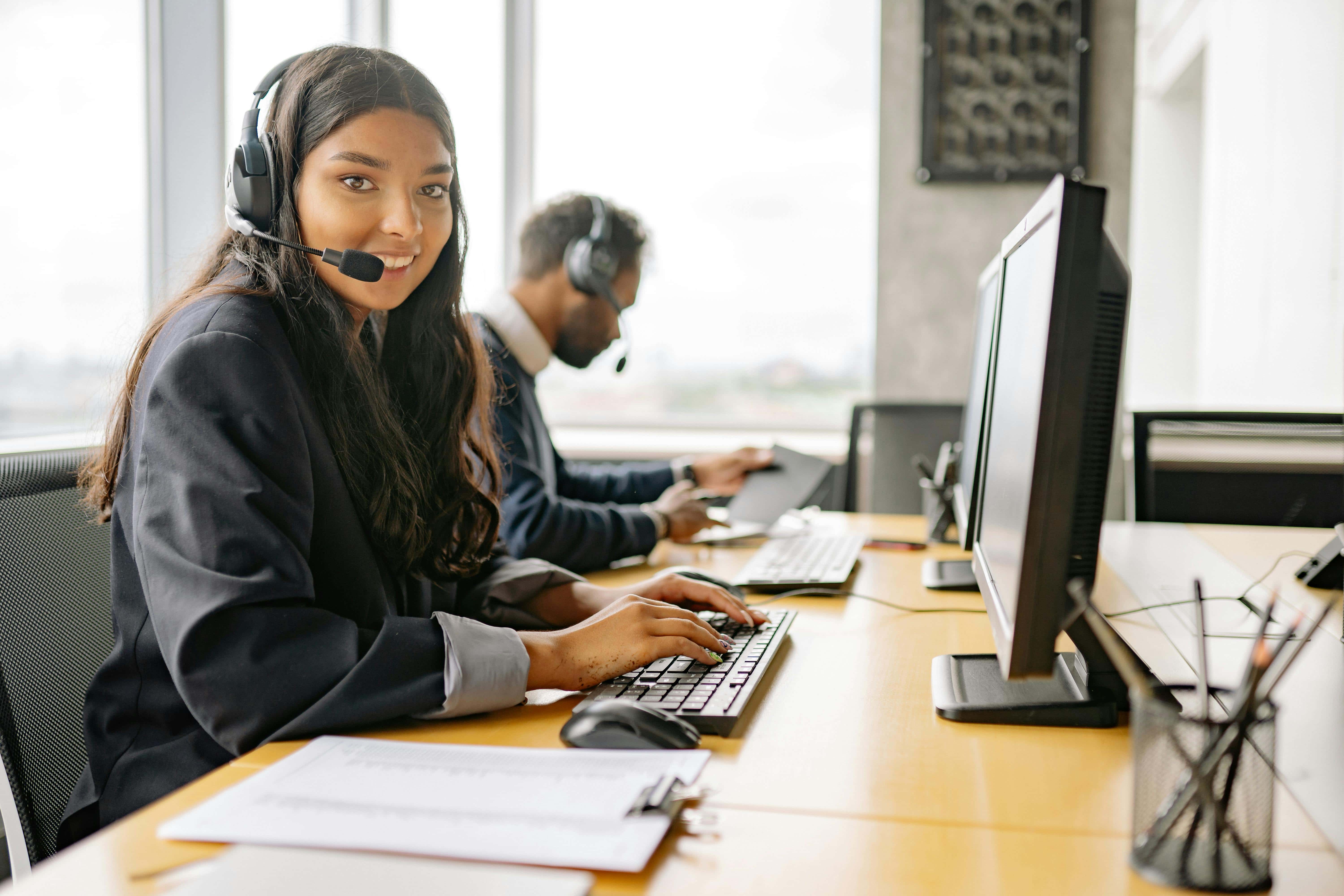Explore IT Help Desk Jobs | Start Your Tech Career