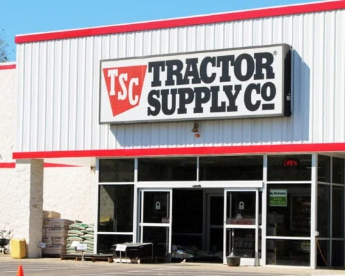 Tractor Supply Sales Associate Job Description: What the Job Is Really Like