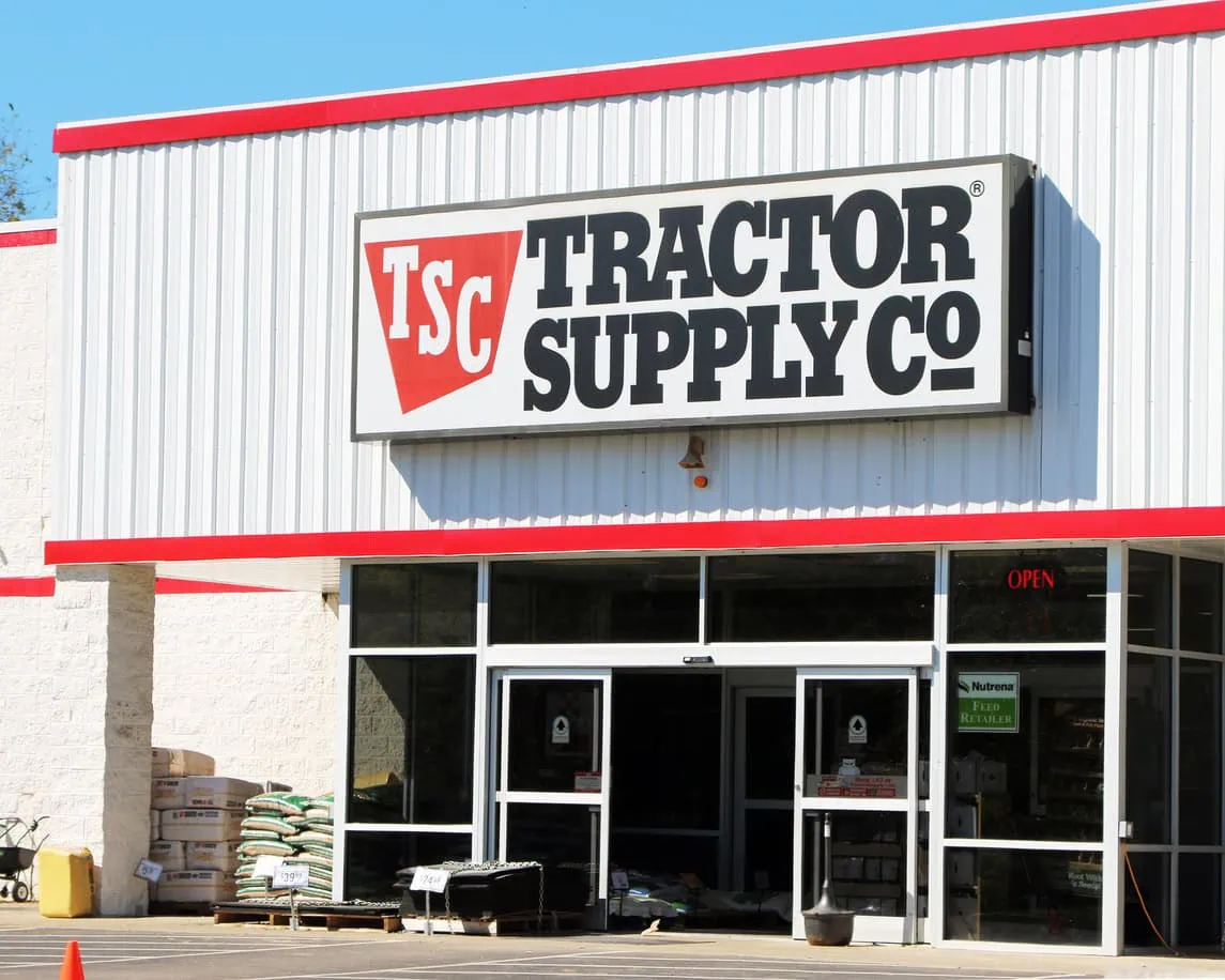 Tractor Supply Sales Associate Job Description: What the Job Is Really LikeFeatured Image